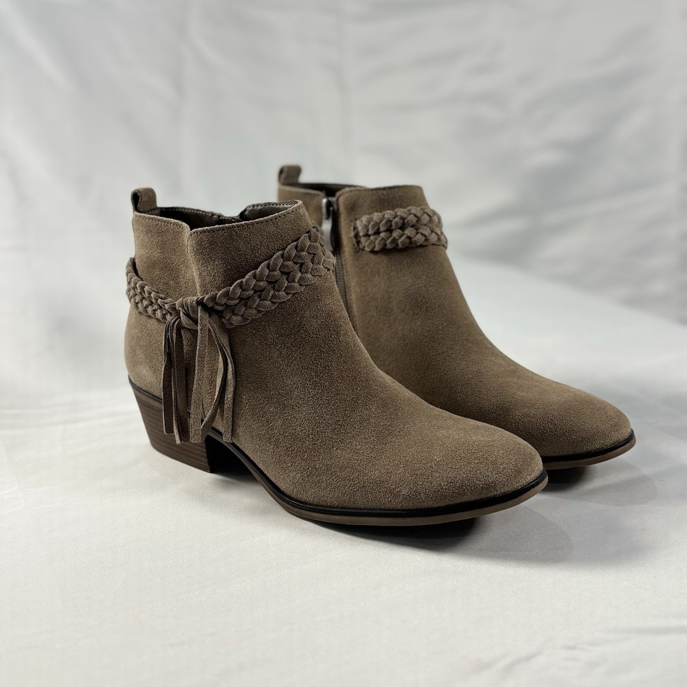 Michael Shannon Mallory Tan Suede Ankle Booties Womens Size 9 Low Block Heel